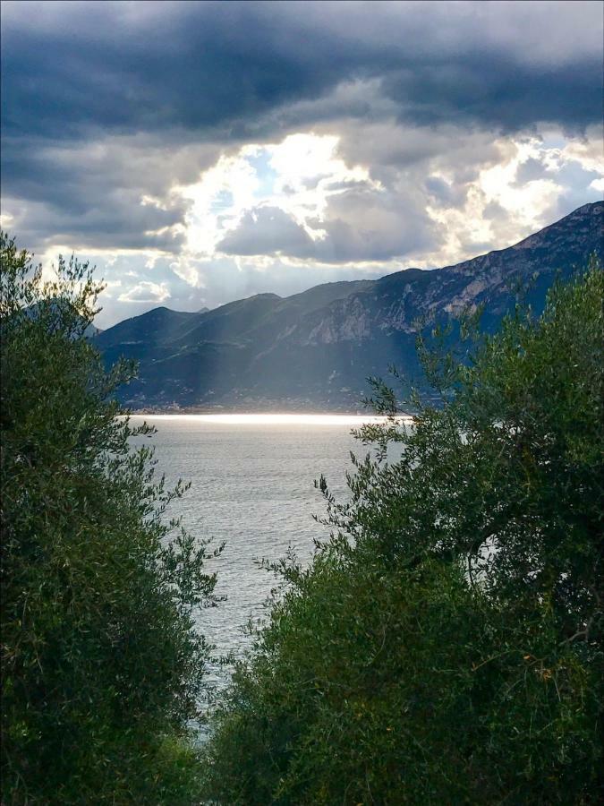 Appartamento Anna Brenzone sul Garda Dış mekan fotoğraf